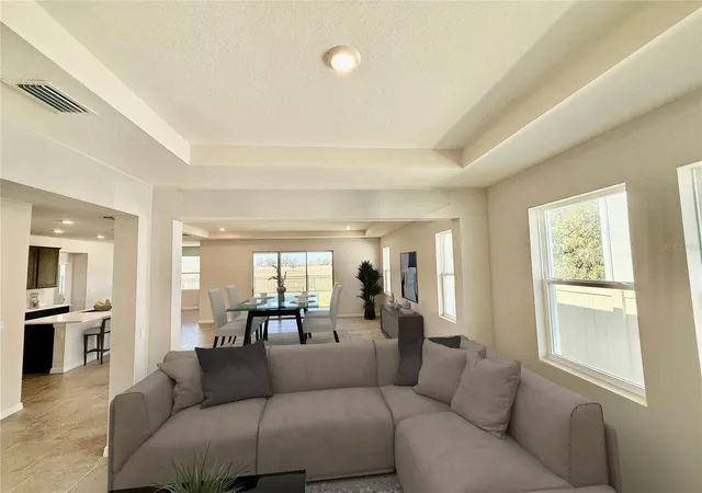 3rd image of 10471 Bridgegate Heights Loop, San Antonio, FL 33576 | MLS# TB8445691