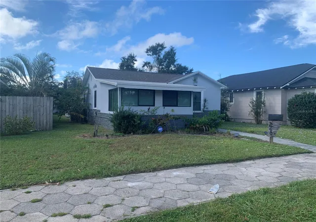 Homes for sale in Saint Petersburg, FL | 4520 Burlington Ave N, Saint Petersburg, FL 33713 | MLS# TB8445847