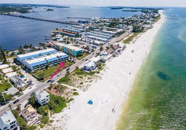 3rd image of 1007 Gulf Dr N #106, Bradenton Beach, FL 34217 | MLS# A4671315
