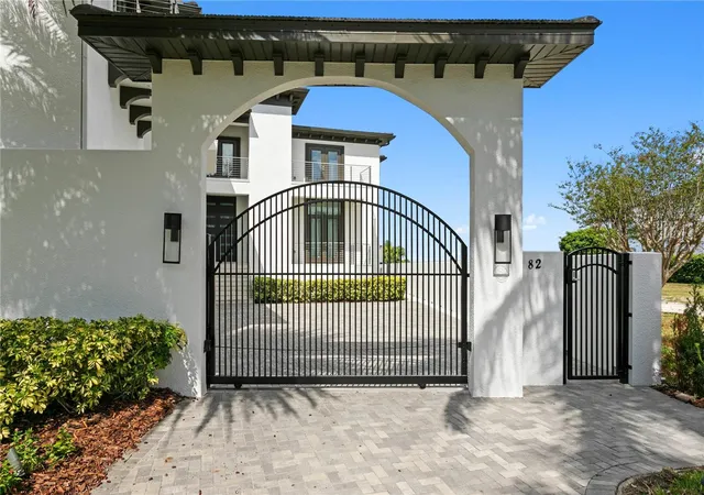2nd image of 82 Martinique Ave, Tampa, FL 33606 | MLS# TB8446032