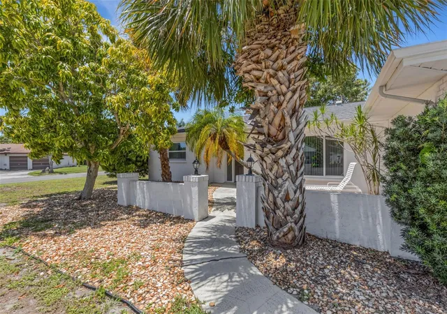 Photo 3 of Single family home for sale at 6328 Georgia Ave, Bradenton, FL 34207 | MLS# A4671333 | Listing updated on 2026-08-25