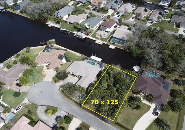 4th image of 4 Crow Ct, Palm Coast, FL 32137 | MLS# FC313969