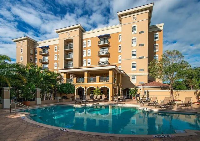 1st image of 1064 N Tamiami Trl, Sarasota, FL 34236