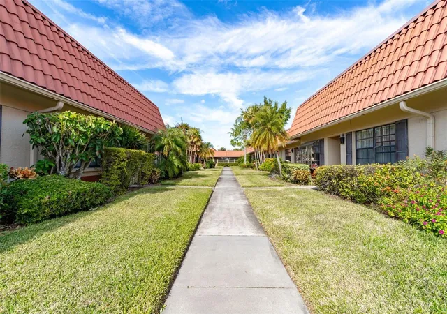 Homes for sale in Clearwater, FL | 19029 Us Hwy 19 #25D, Clearwater, FL 33764 | MLS# TB8446205