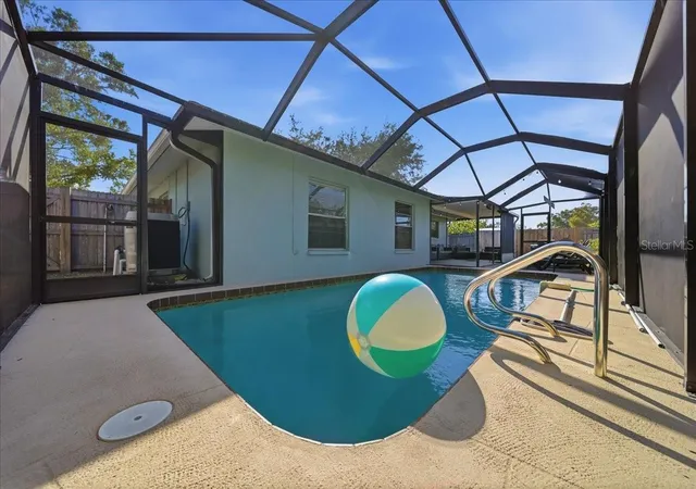 Photo 2 of Single family home for sale at 5883 Whistlewood Cir, Sarasota, FL 34232 | MLS# A4671389 | Listing updated on 2026-09-06
