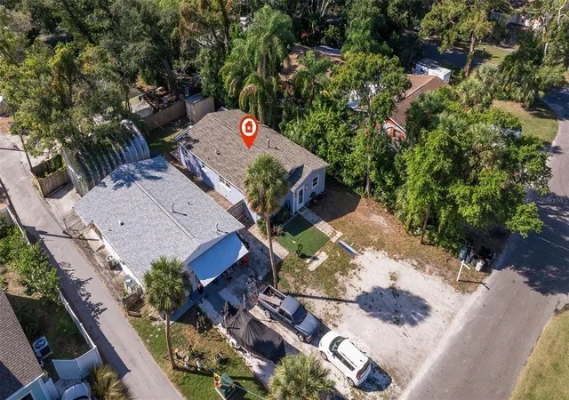 Photo 3 of Single family home for sale at 5322 25th Avenue S, Gulfport, FL 33707 | MLS# TB8446466 | Listing updated on 2026-08-15