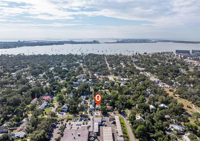 Photo 4 of Single family home for sale at 5322 25th Avenue S, Gulfport, FL 33707 | MLS# TB8446466 | Listing updated on 2026-08-15