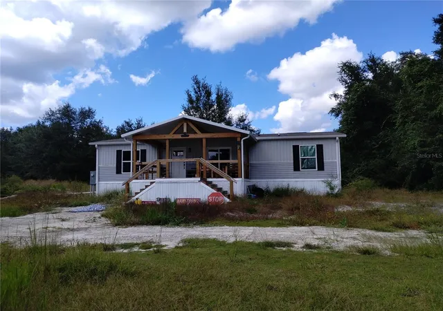 Homes for sale in Bushnell, FL | 1826 Se 44th Pl, Bushnell, FL 33513 | MLS# W7880602