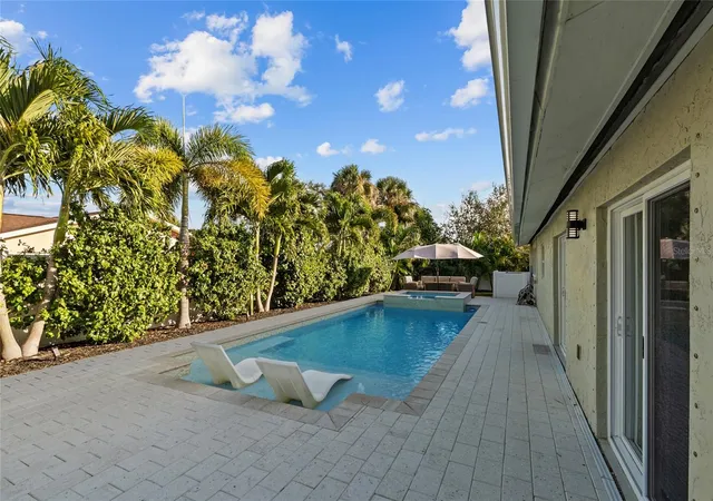 Photo 2 of Single family home for sale at 4592 40th Street S, Saint Petersburg, FL 33711 | MLS# TB8446534 | Listing updated on 2026-10-07