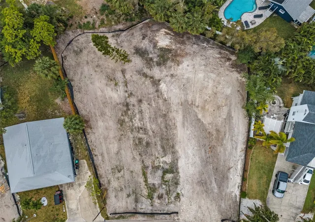 4th image of 370 12Th Ave, Indian Rocks Beach, FL 33785 | MLS# TB8446554