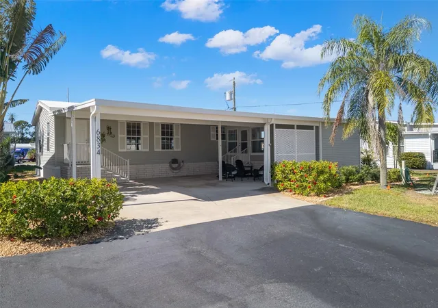 1st image of 6834 Mount Pleasant Rd Ne #75, Saint Petersburg, FL 33702 | MLS# TB8446571