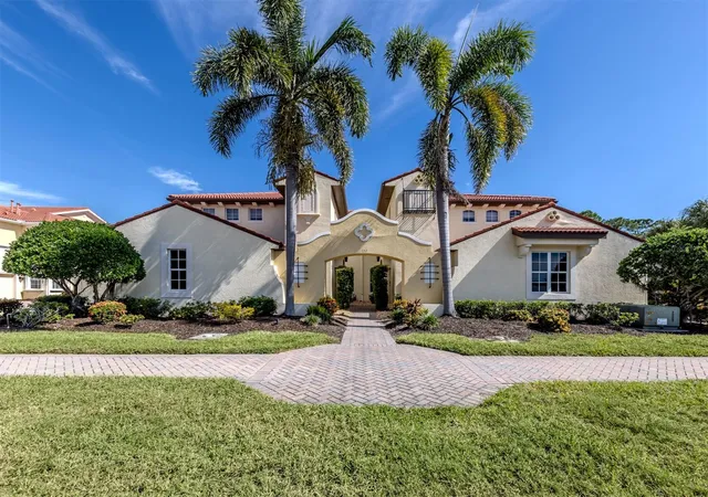 1st image of 122 Bella Vista Ter #8A, North Venice, FL 34275 | MLS# N6141396