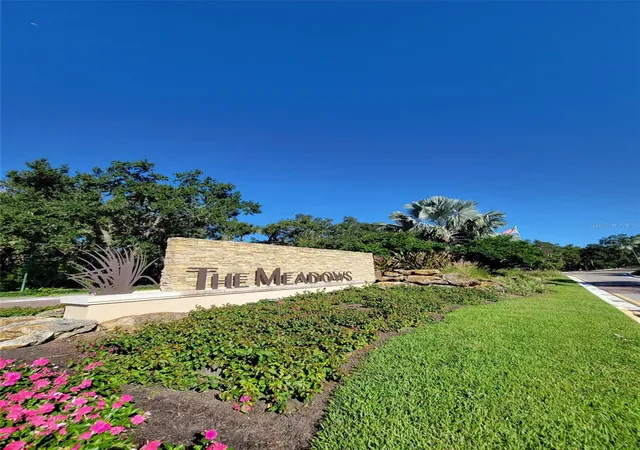 Photo 2 of Condo for sale at 3097 Willow Green #32, Sarasota, FL 34235 | MLS# A4671572 | Listing updated on 2026-02-02