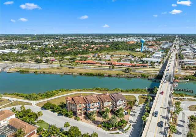 85th image of 205 E Venice Ave, Venice, FL 34285 | MLS# N6141398