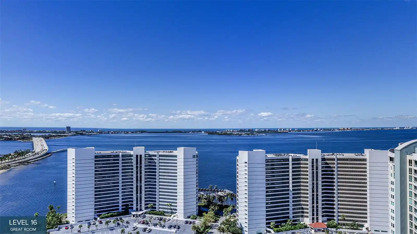 Listing Photo 1 - Condo for sale in 555 Quay Commons located at 555 Quay Commons, SARASOTA, FL 34236 - Unit #1605