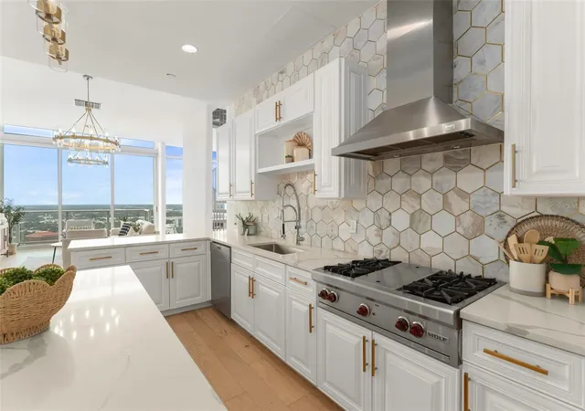 4th image of 150 E Robinson St #PH3504, Orlando, FL 32801 | MLS# O6359445
