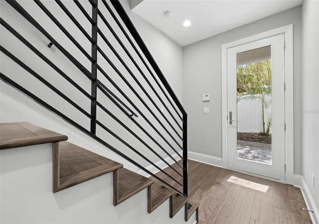 Photo 2 of Townhouse for sale at 123 5th Avenue N, St Petersburg, FL 33701 | MLS# TB8446848 | Listing updated on 2026-10-30