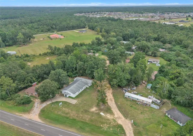 Homes for sale in Cantonment, FL | 465 Hazzard Ln, Cantonment, FL 32533 | MLS# O6359478