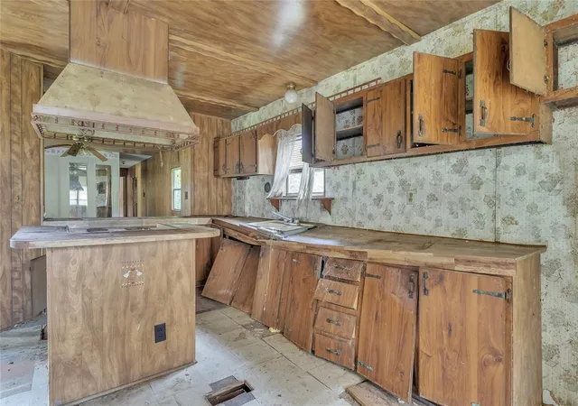 Homes for sale in Cantonment, FL | 465 Hazzard Ln, Cantonment, FL 32533 | MLS# O6359478