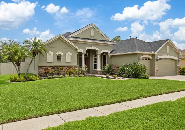 Photo 2 of Single family home for sale at 3015 Lynwood Ct, Land O Lakes, FL 34638 | MLS# TB8446957 | Listing updated on 2026-09-06