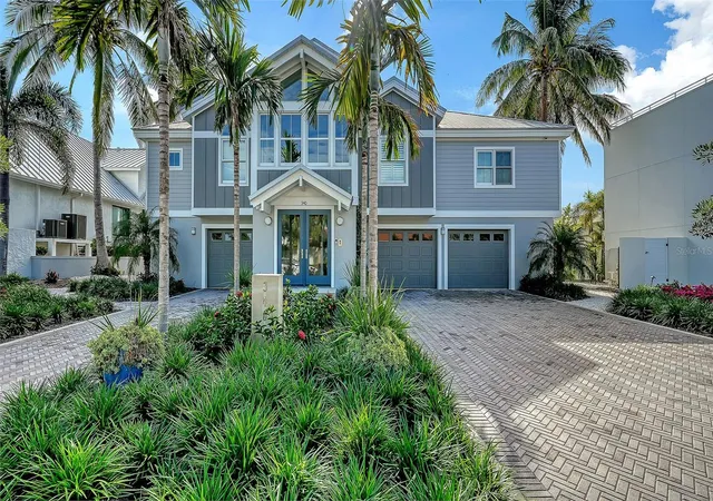 Photo 4 of Single family home for sale at 340 Morningside Dr, Sarasota, FL 34236 | MLS# A4671655 | Listing updated on 2026-09-20
