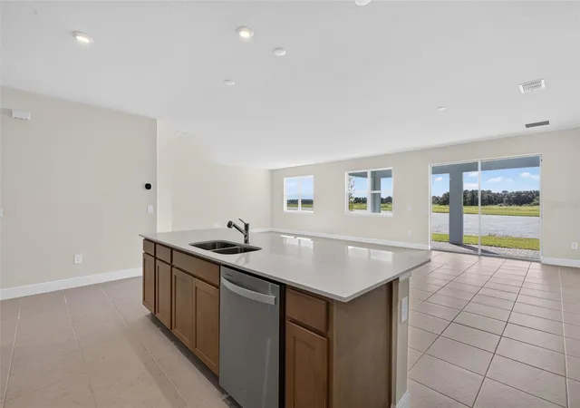 Photo 4 of Single family home for sale at 12907 Pierce St, Parrish, FL 34219 | MLS# TB8447064 | Listing updated on 2026-10-05