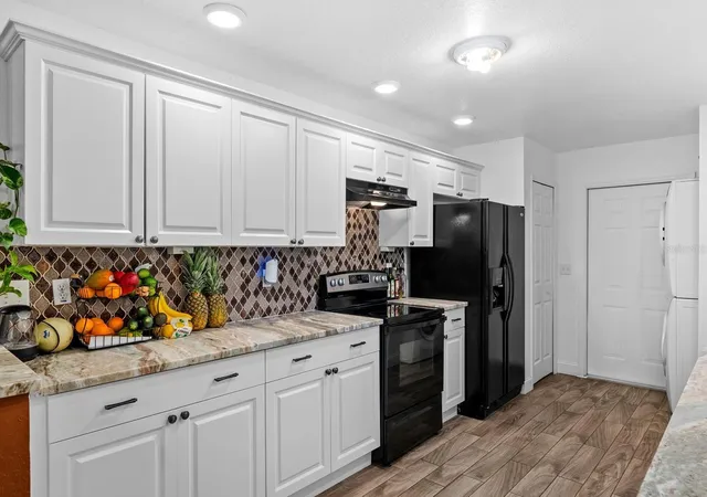 Homes for sale in Saint Petersburg, FL | 2563 13Th Ave S, Saint Petersburg, FL 33712 | MLS# TB8447074