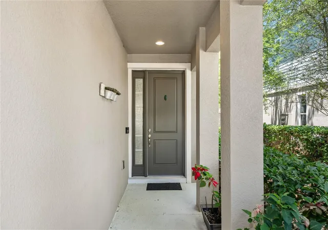 2nd image of 572 Lake Wildmere Cvs, Longwood, FL 32750 | MLS# S5138350