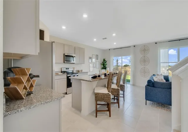 5th image of 572 Lake Wildmere Cvs, Longwood, FL 32750 | MLS# S5138350