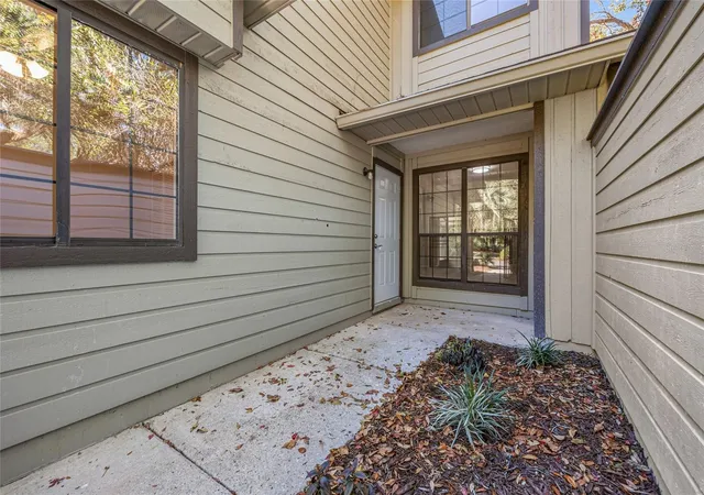 Photo 3 of Townhouse for sale at 7018 Nw 52nd Terrace, Gainesville, FL 32653 | MLS# GC535379 | Listing updated on 2026-09-18