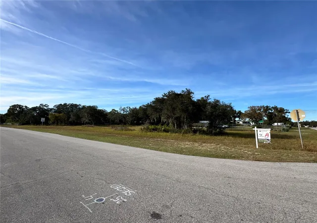 2nd image of Fast Trot Trl, Lake Wales, FL 33898 | MLS# S5138409