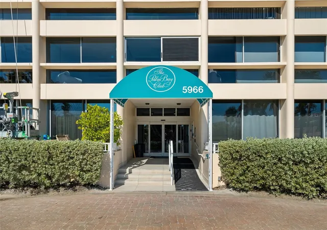 Photo 3 of Condo for sale at 5966 Midnight Pass Rd #G118, Sarasota, FL 34242 | MLS# A4671884 | Listing updated on 2026-09-11
