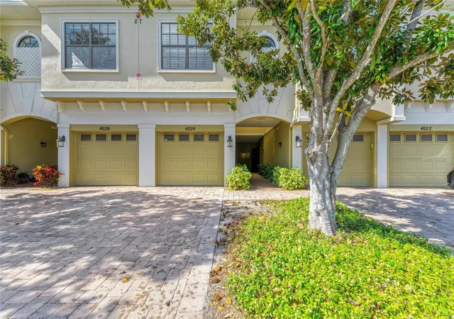 Photo 3 of Condo for sale at 4024 Overture Cir #486, Bradenton, FL 34209 | MLS# A4671895 | Listing updated on 2026-09-22