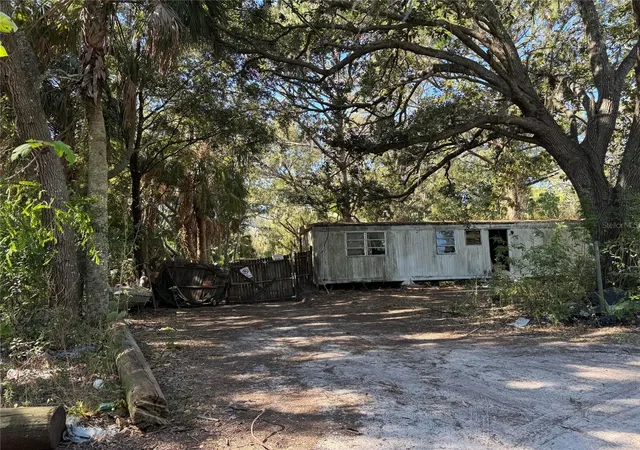 3rd image of 8153 Oakleaf Ave, Port Richey, FL 34668 | MLS# W7880689
