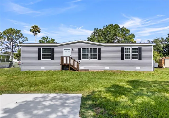 Photo 4 of Manufactured home for sale at 54 Oakridge Dr, Frostproof, FL 33843 | MLS# P4937018 | Listing updated on 2026-10-03