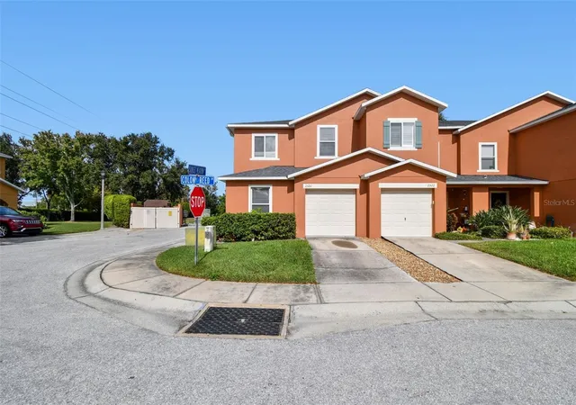 Homes for sale in Clearwater, FL | 2520 Colony Reed Ln, Clearwater, FL 33763 | MLS# TB8447778