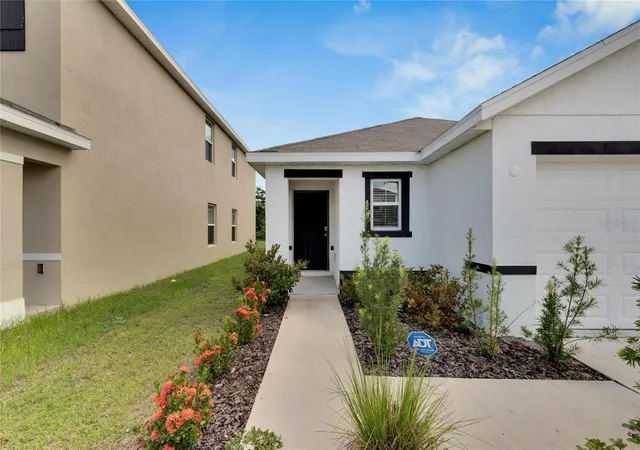 Photo 3 of Single family home for sale at 5547 Logan Cave Ave, Wimauma, FL 33598 | MLS# A4671948 | Listing updated on 2026-09-15