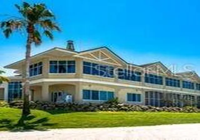 Listing Photo 2 - Condo for sale in building located at 6269 Palma Del Mar Blvd S, ST PETERSBURG, FL 33715 - Unit #105