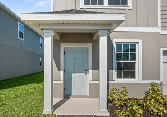Photo 4 of Townhouse for sale at 1205 Port Blue Way, Lady Lake, FL 32159 | MLS# G5104473 | Listing updated on 2026-08-23