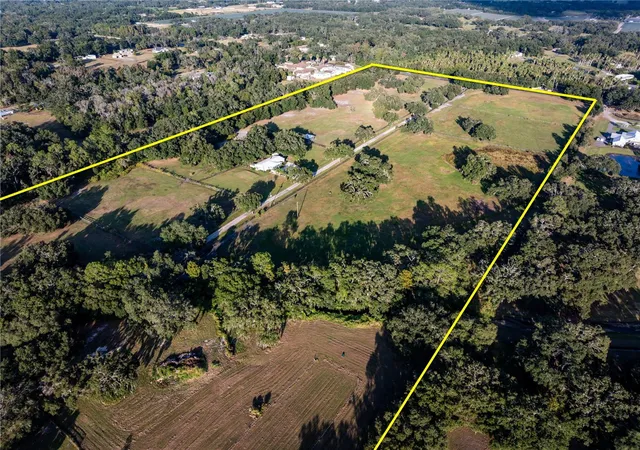 3rd image of 12537 Tomar Dr, Thonotosassa, FL 33592 | MLS# TB8447911