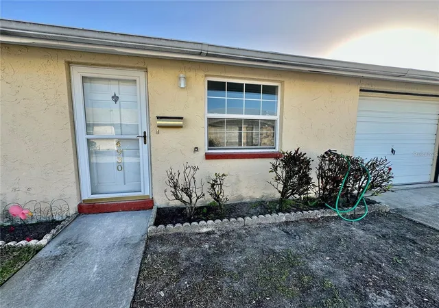 Photo 2 of Single family home for sale at 4930 Getner St, New Port Richey, FL 34652 | MLS# W7880728 | Listing updated on 2026-09-29