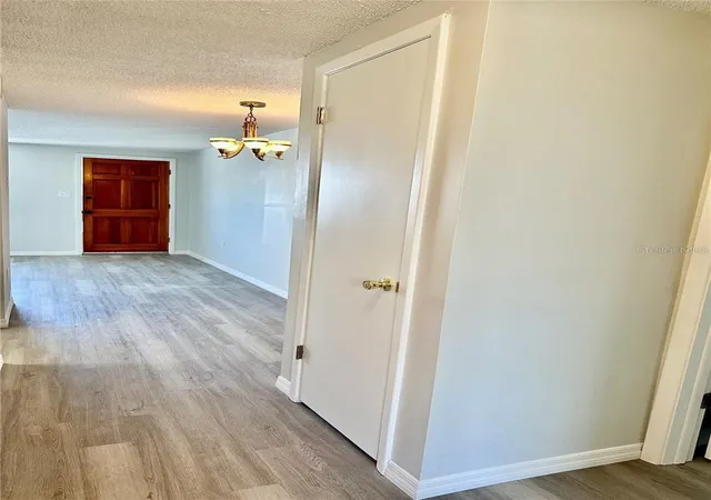Photo 3 of House for sale at 4930 Getner St, New Port Richey, FL 34652 | MLS# W7880728 | Listing updated on 2026-09-29