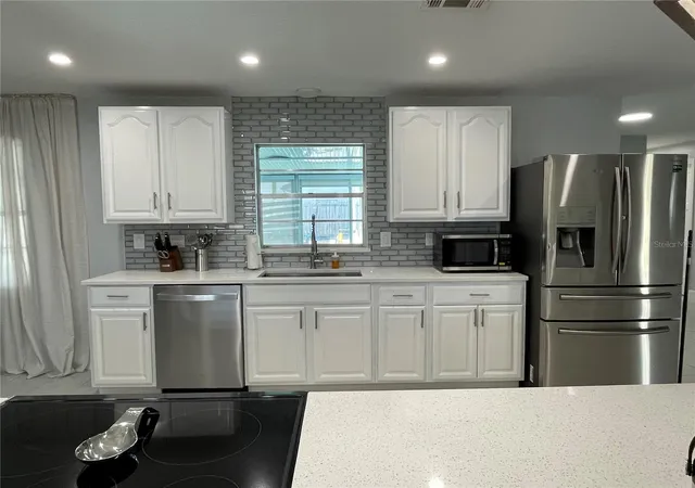 3rd image of 1695 N Banana River Dr, Merritt Island, FL 32952 | MLS# S5138517