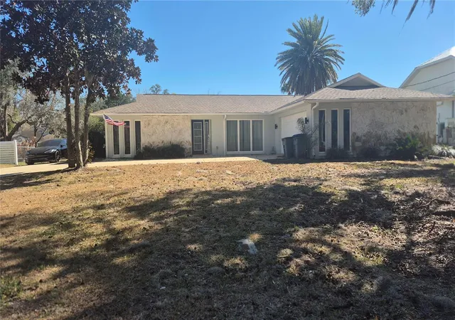 1st image of 571 Nw 14th Pl, Crystal River, FL 34428 | MLS# OM713511