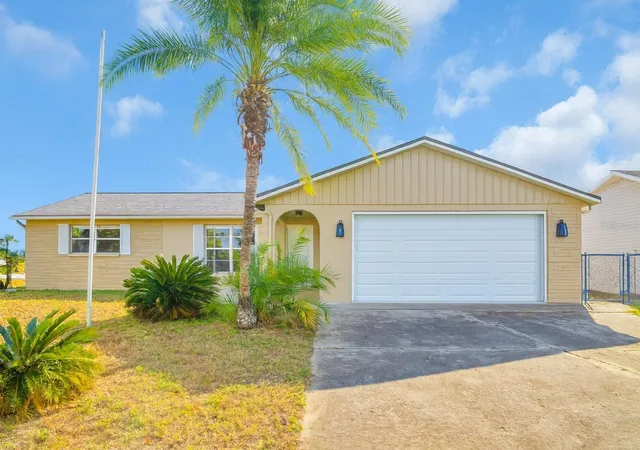 Homes for sale in New Port Richey, FL | 6450 Tralee Ave, New Port Richey, FL 34653 | MLS# TB8448221