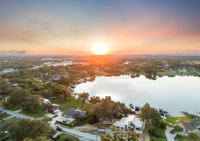 18th image of E Crooked Lake Dr, Eustis, FL 32726 | MLS# G5104526