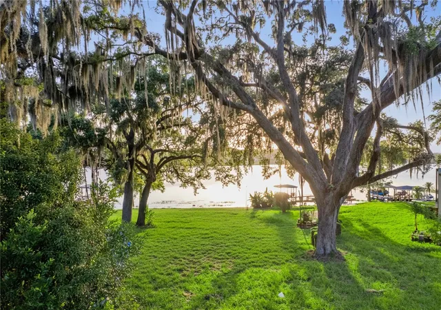 2nd image of E Crooked Lake Dr, Eustis, FL 32726 | MLS# G5104526