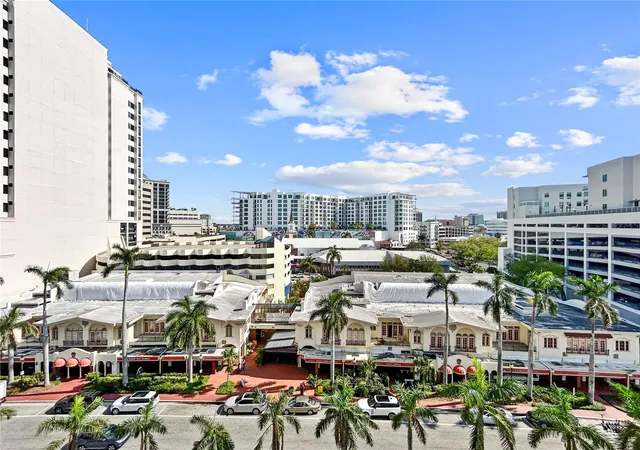 3rd image of 101 S Gulfstream Ave #9C, Sarasota, FL 34236 | MLS# A4672134