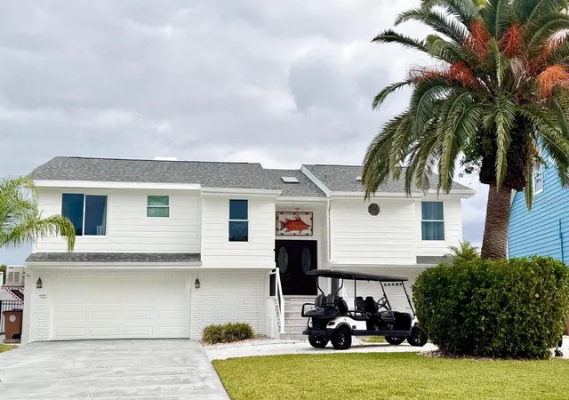 Homes for sale in Indian Rocks Beach, FL | 328 6th Ave, Indian Rocks Beach, FL 33785 | MLS# O6360766