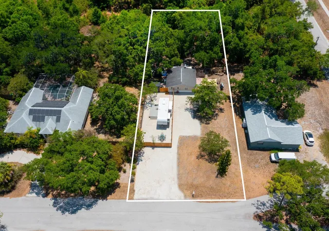 Land for sale at 3200 Tobero Ln, SARASOTA, FL 34235 | MLS# A4672165